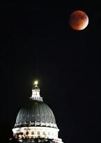Click image for larger version

Name:	blood moon.JPG
Views:	345
Size:	13.3 KB
ID:	381590