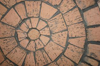 Click image for larger version

Name:	Keystone.jpg
Views:	1030
Size:	484.5 KB
ID:	402520