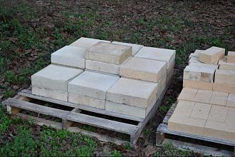 Click image for larger version  Name:	Brick2.jpg Views:	1 Size:	374.1 KB ID:	403261