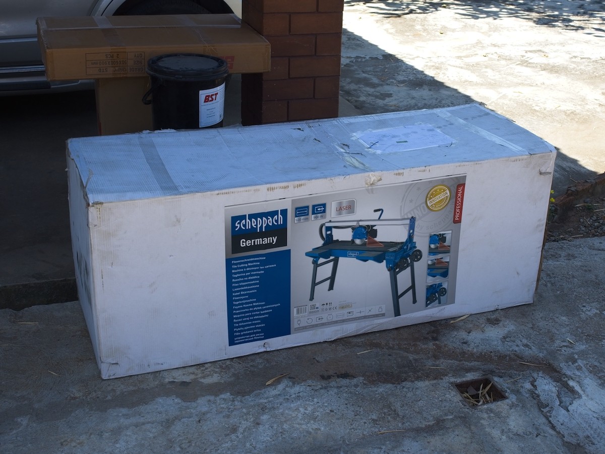 Click image for larger version

Name:	2019_Nov_WFBO_WetTileSawSm.jpg
Views:	774
Size:	235.0 KB
ID:	418145