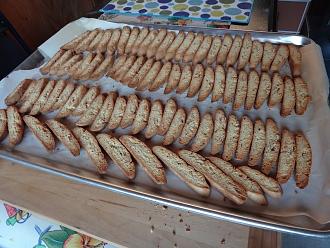 Click image for larger version  Name:	Biscotti02.jpg Views:	0 Size:	155.7 KB ID:	431320