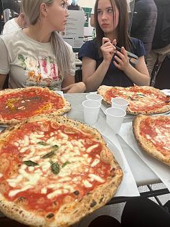 Click image for larger version

Name:	Michele's pizza.jpg
Views:	708
Size:	424.5 KB
ID:	445671
