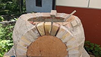 Click image for larger version

Name:	Arch wedges from front.jpg
Views:	588
Size:	379.7 KB
ID:	447871