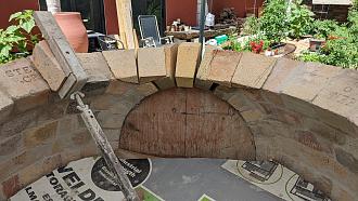 Click image for larger version

Name:	Arch wedges from back.jpg
Views:	599
Size:	525.6 KB
ID:	447872